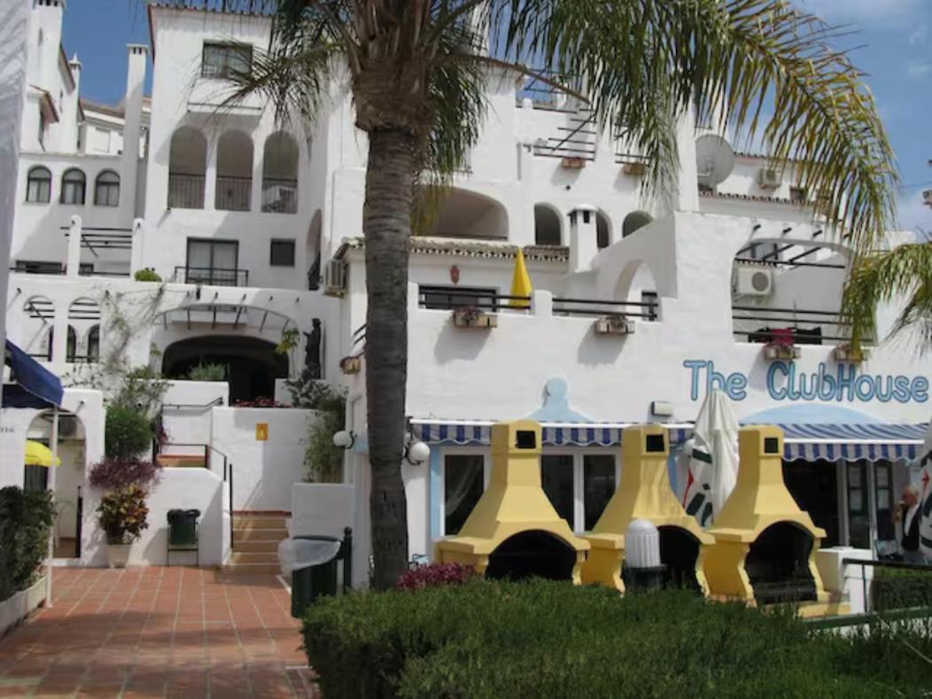 Pueblo Evita Apartment In Exclusive Holiday Complex Benalmádena Dış mekan fotoğraf